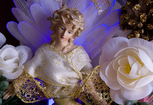 Avon Girl, Seasonal Decoration for Door, Kansas City, Kansas 200