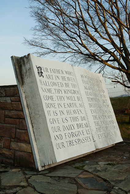 Statuary, Augusta Memorial Park, Waynesboro, Virginia, April 9,